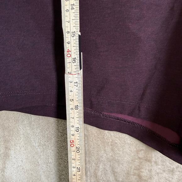 Lululemon Men’s Shorts Wine Color Recycled Polyester Medium Athletic Running M - Picture 7 of 7